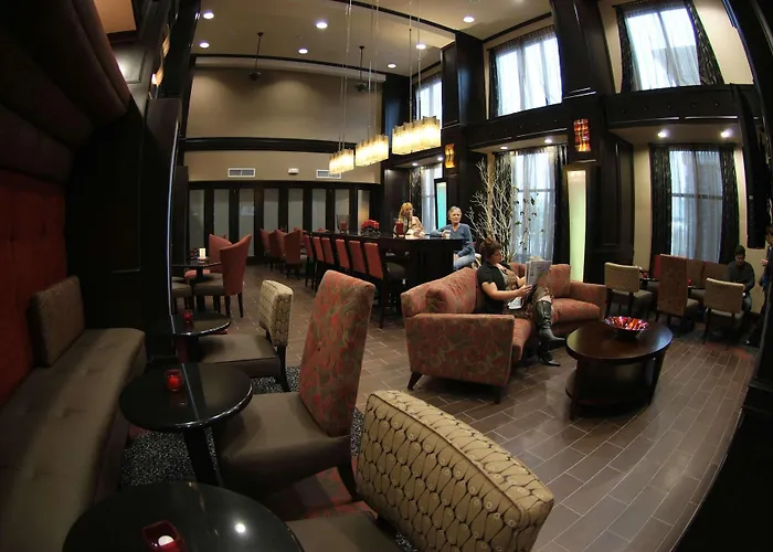 Hampton Inn & Suites Bay City