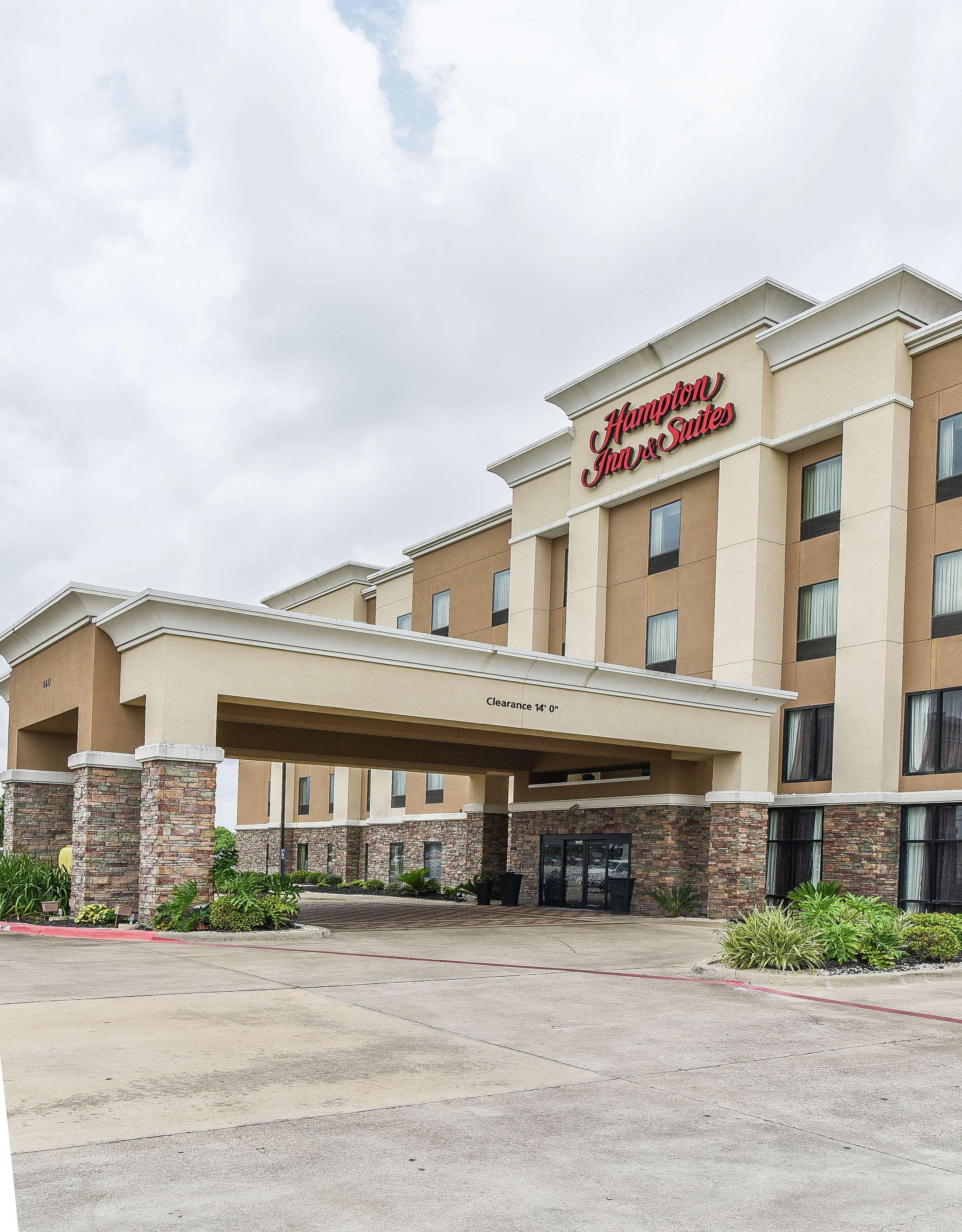 Hotel Hampton & Bay Bay City