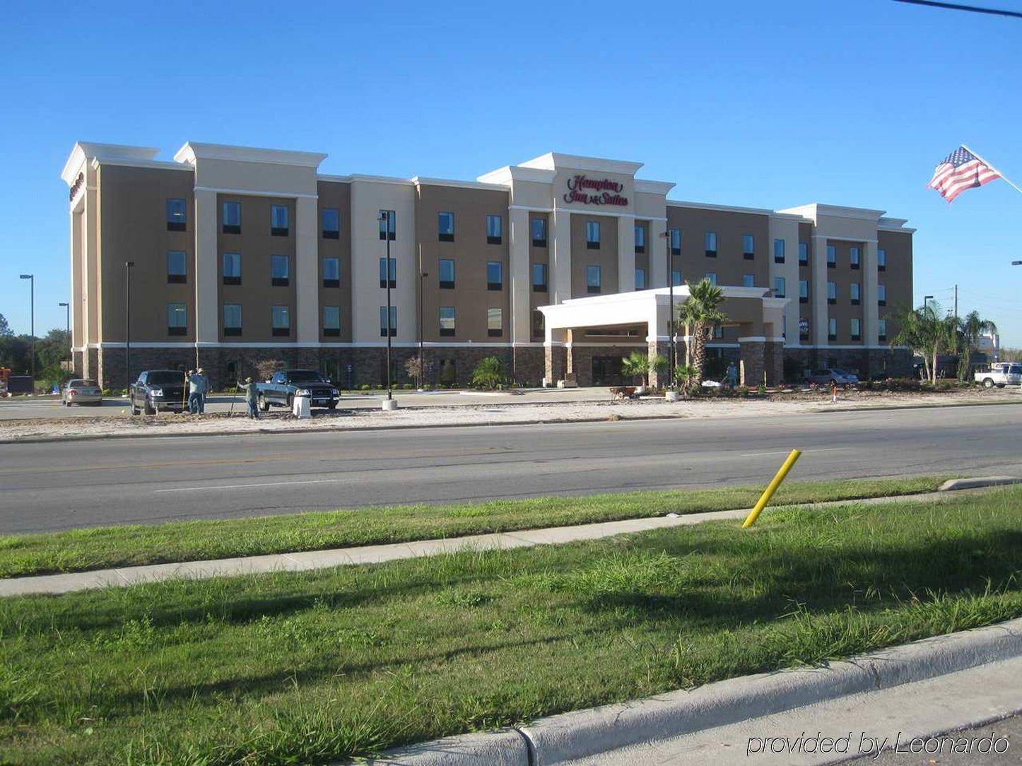 Hampton & Bay Hotel Bay City