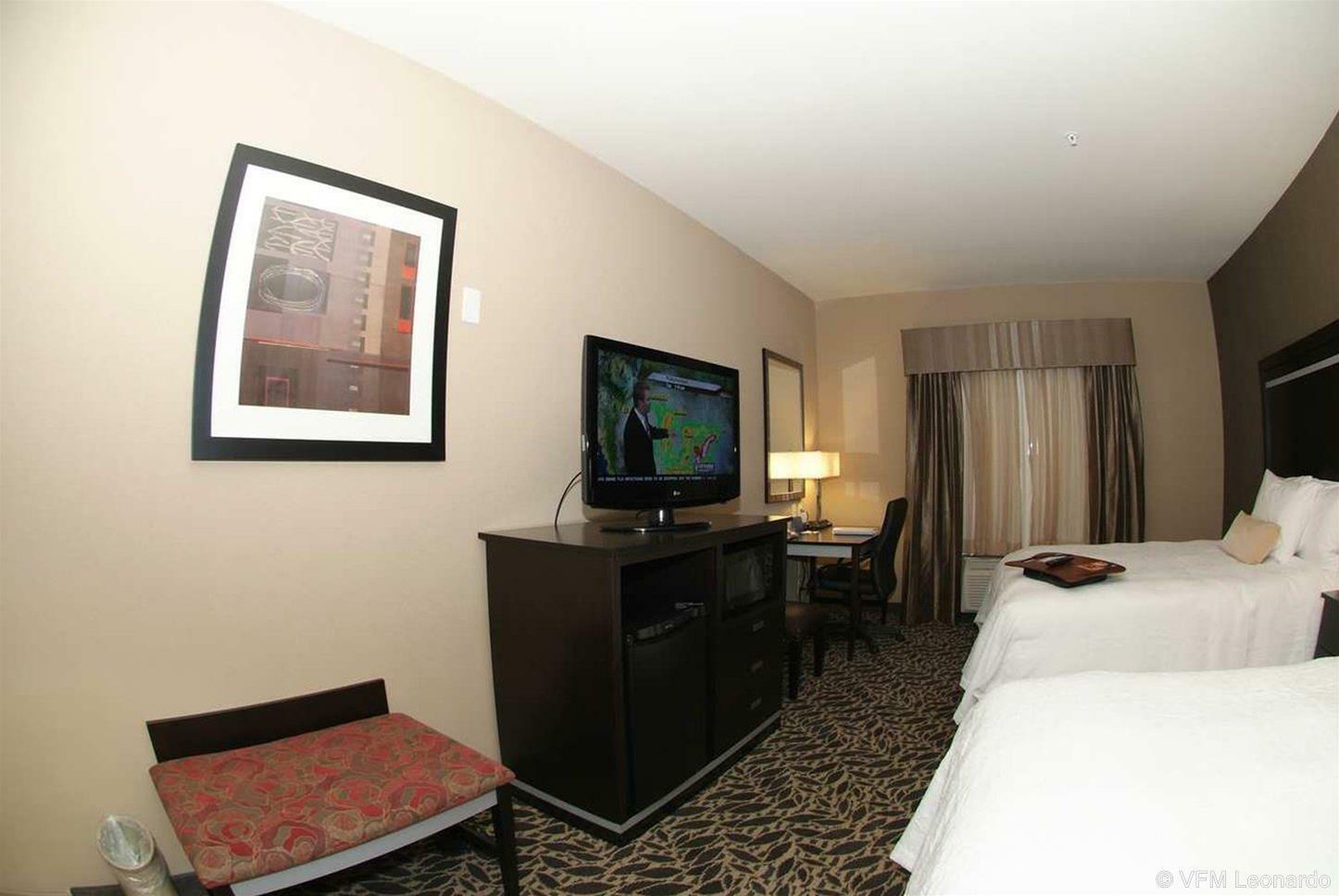 Hampton & Bay Hotel 3*